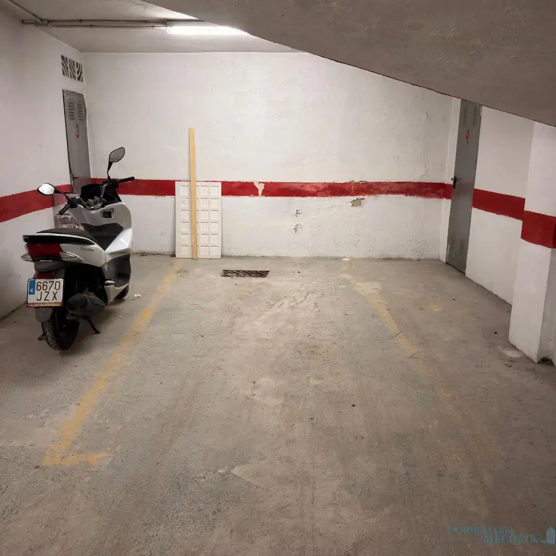 Parkplatz von Garage zum Verkauf in Benidorm