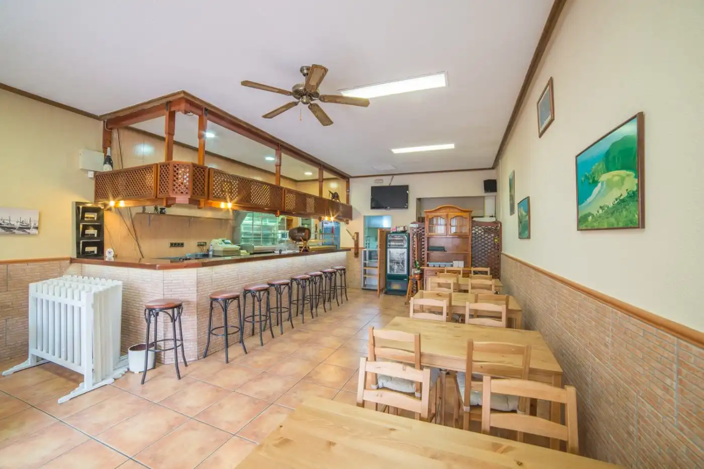 Local comercial en venda a Calle alferez moreno