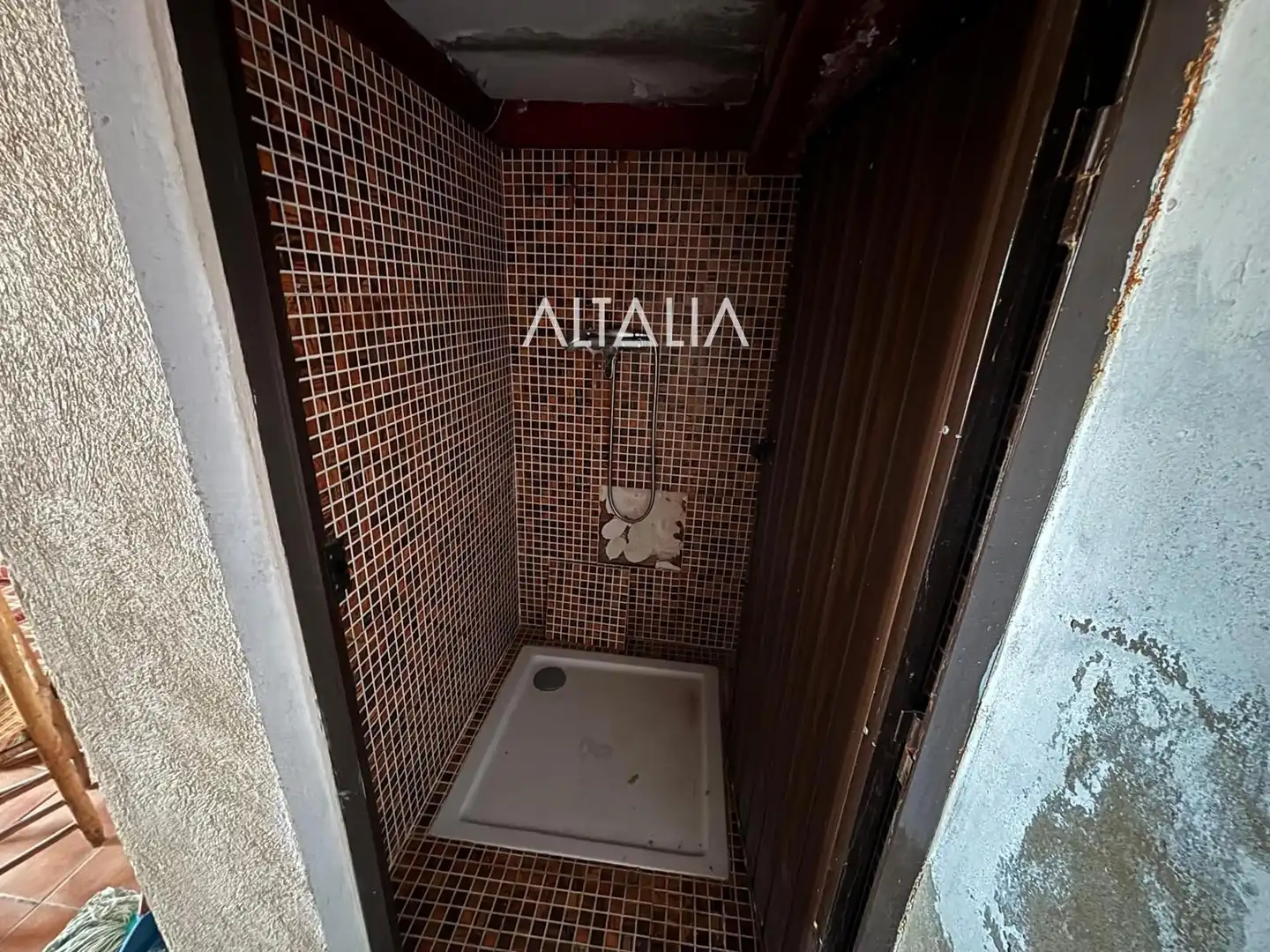 Bathroom of Houses for sale in Cardenete  with Storage room