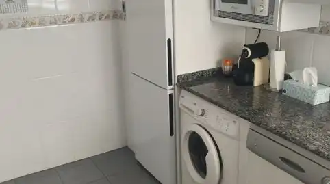 Küche von Wohnung zur Miete in Burjassot mit Klimaanlage, Möbliert und Ofen