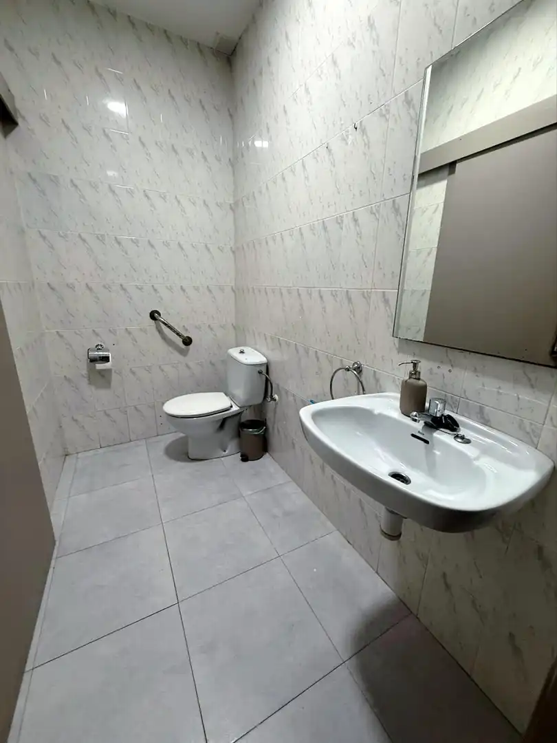 Local comercial en alquiler en Calle del Arcipreste Bono, imagen 18