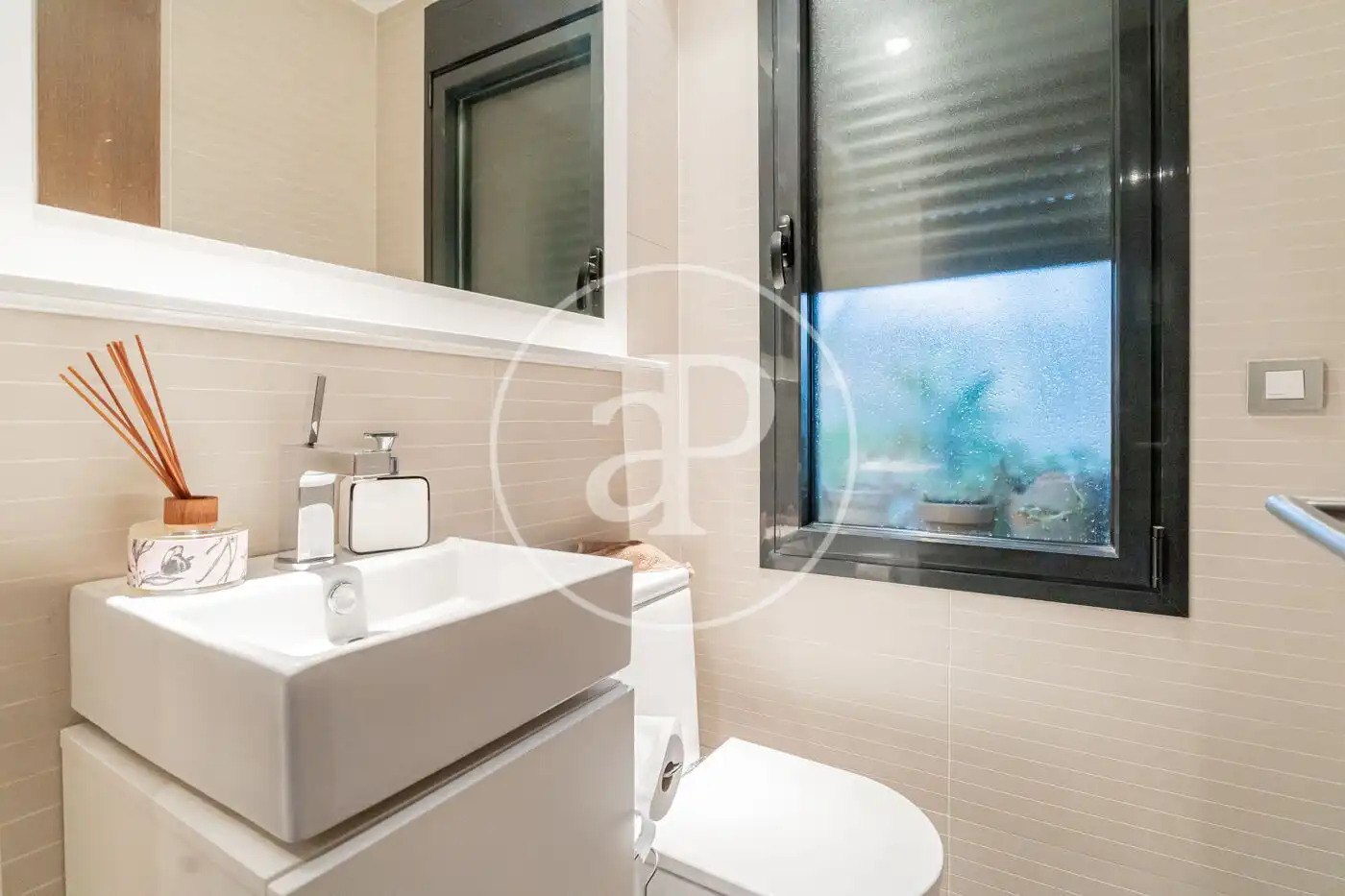 Bathroom of Houses for sale in Boadilla del Monte  with Air Conditioner, Heating and Private garden