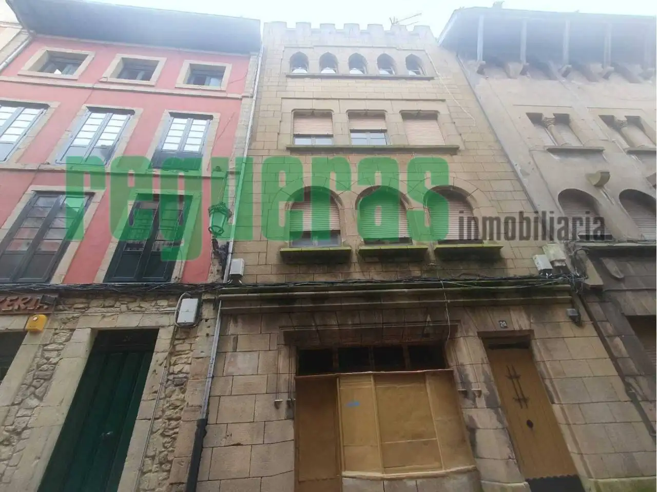 Gemischtgenutztes Gebäude zum Verkauf in Ferrería, imagen 3