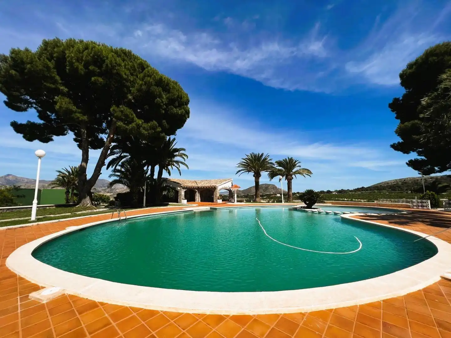 Piscina de Finca rústica en venta en Monóvar  / Monòver con Aire acondicionado, Calefacción y Jardín privado