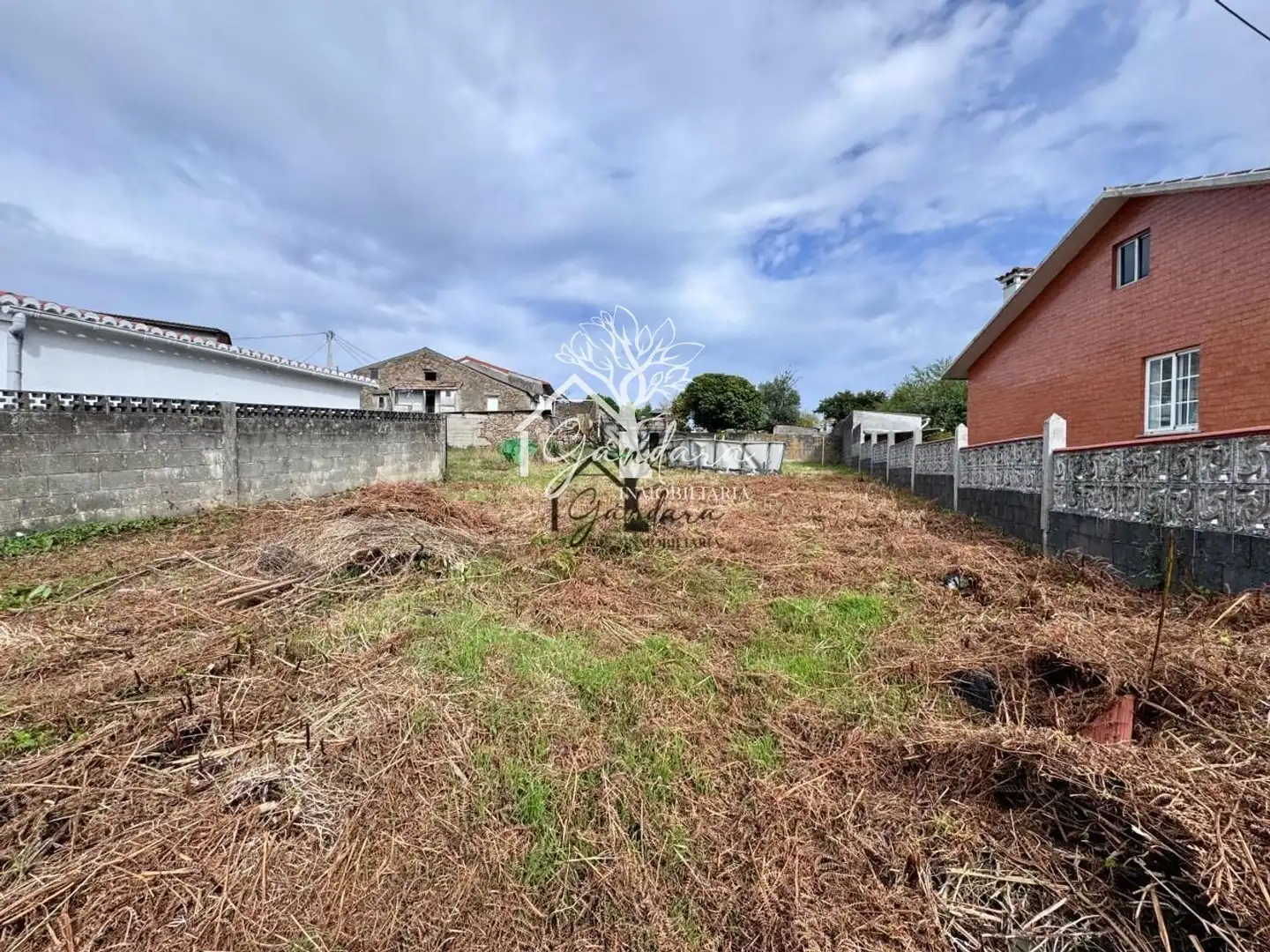 Einfamilien-Reihenhaus zum Verkauf in Ferrol mit Terrasse und Abstellraum