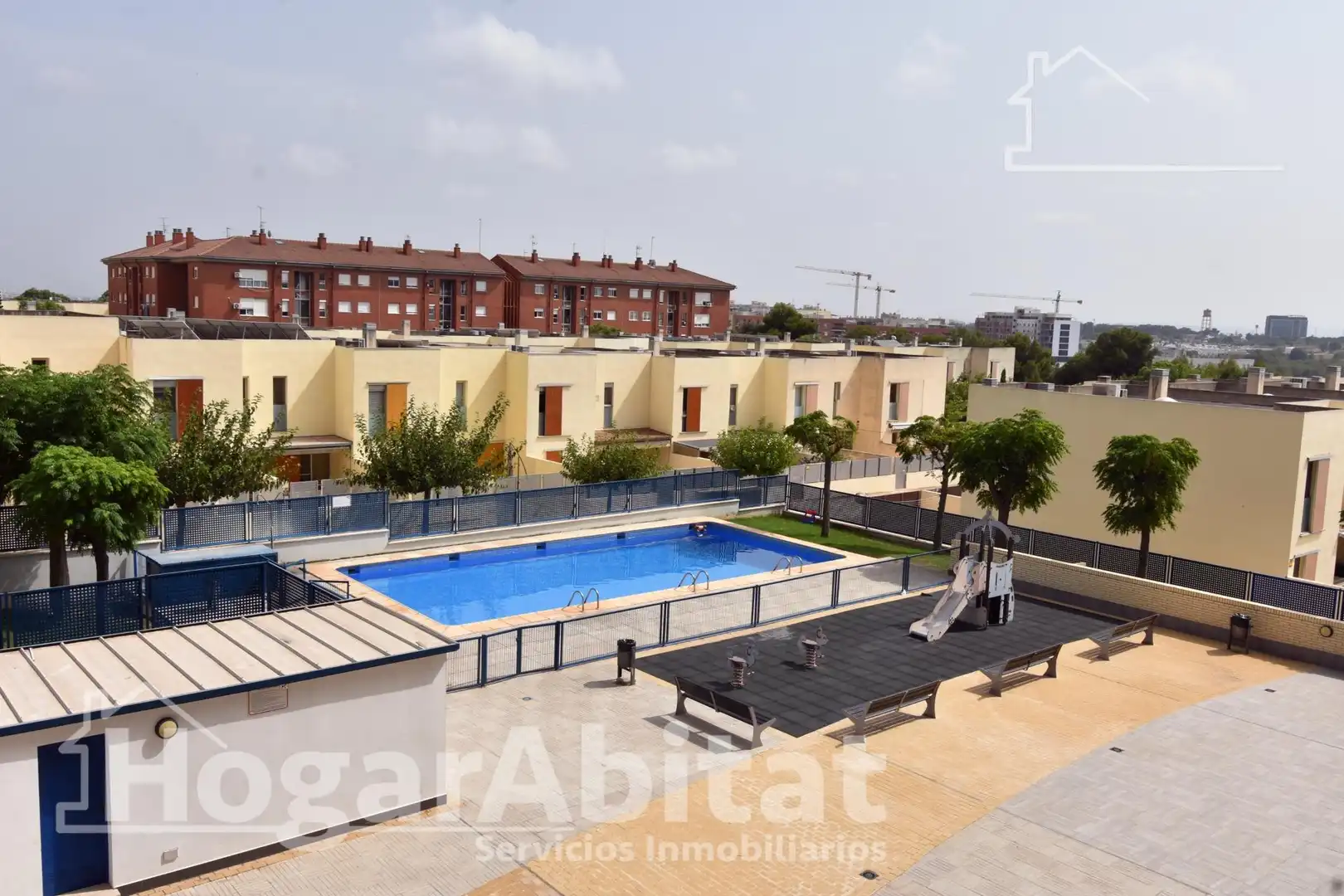 Piscina de Pis en venda en Paterna amb Aire condicionat, Calefacció i Balcó