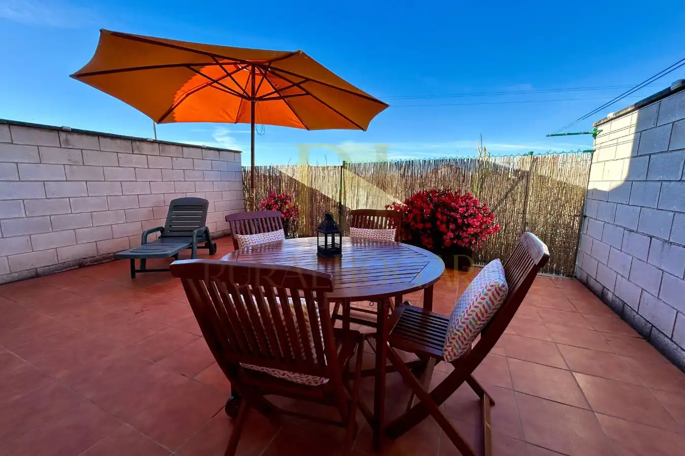 Terrasse von Haus zum Verkauf in Soto de la Vega mit Heizung und Möbliert
