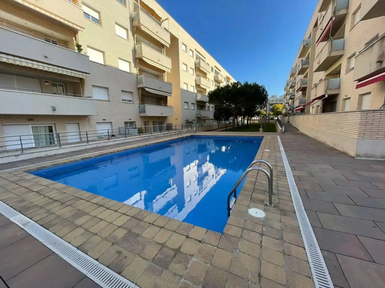 Piscina de Pis en venda en Lloret de Mar amb Aire condicionat, Calefacció i Terrassa