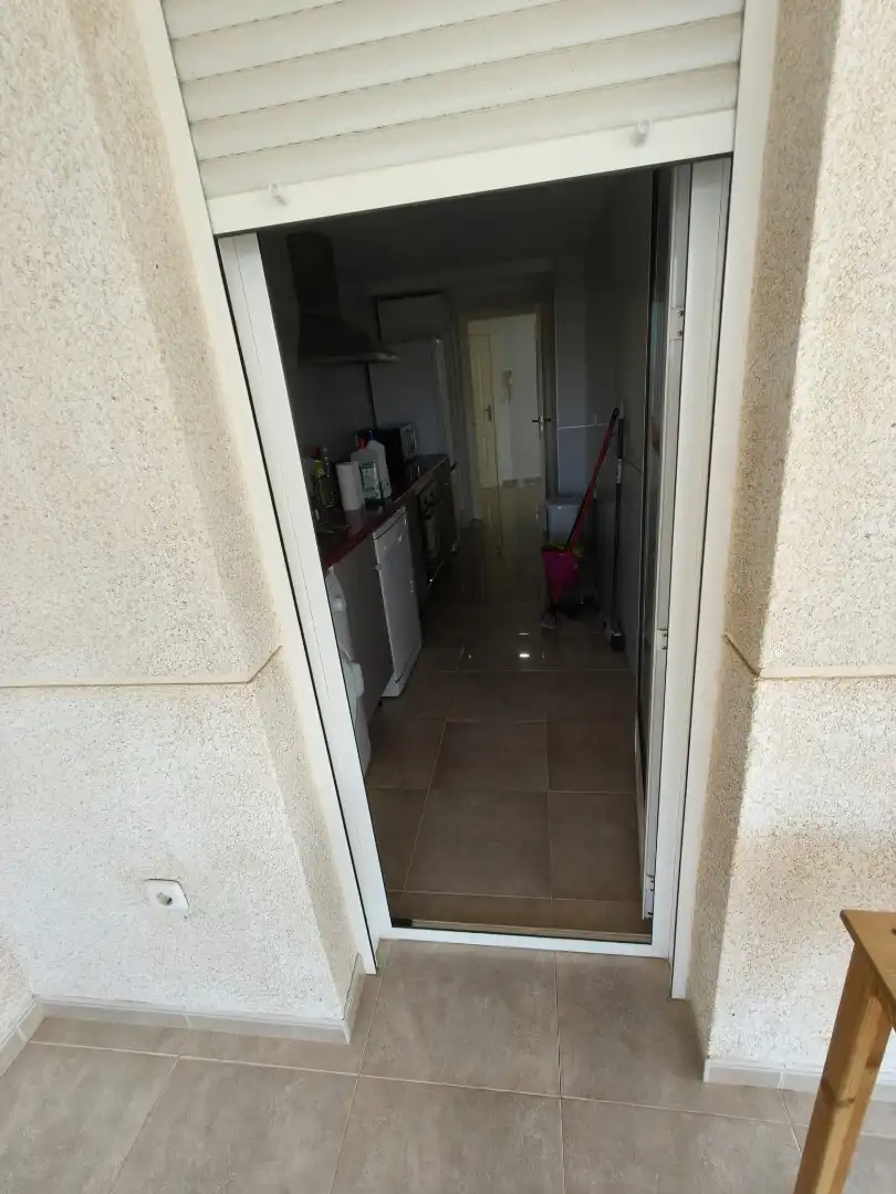 Wohnung zum Verkauf in Águilas mit Terrasse, Abstellraum und Möbliert