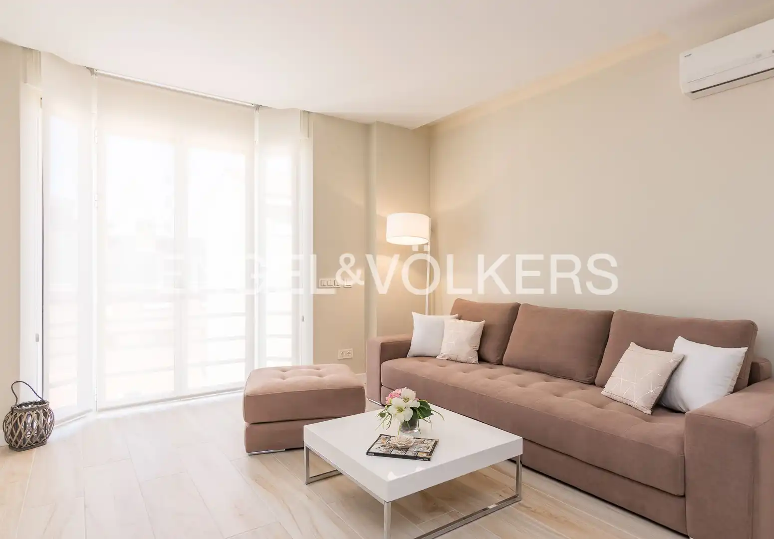 Wohnzimmer von Wohnung zur Miete in Madrid mit Klimaanlage, Heizung und Möbliert