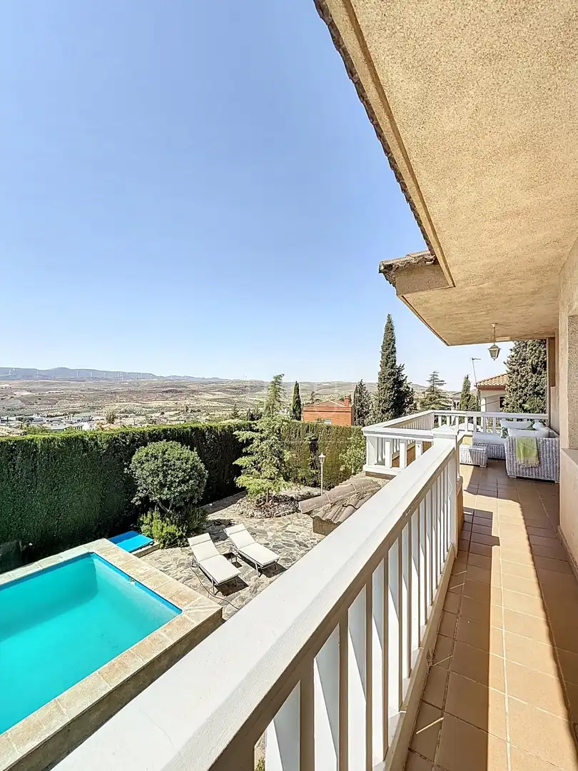 Terrassa de Casa o xalet en venda en Padul amb Aire condicionat, Jardí privat i Traster
