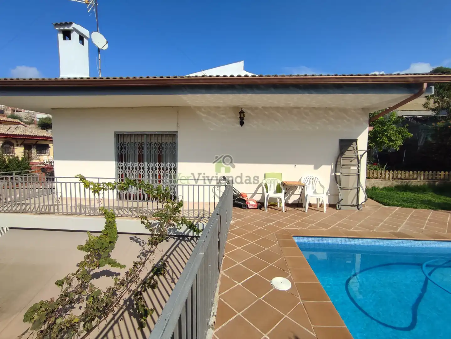 Casa o xalet en venda a Carrer Baix Llobregat, 30, Abrera