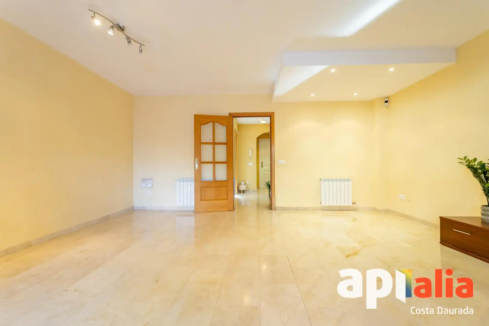Casa adosada en venta en Cambrils con Calefacción, Jardín privado y Terraza