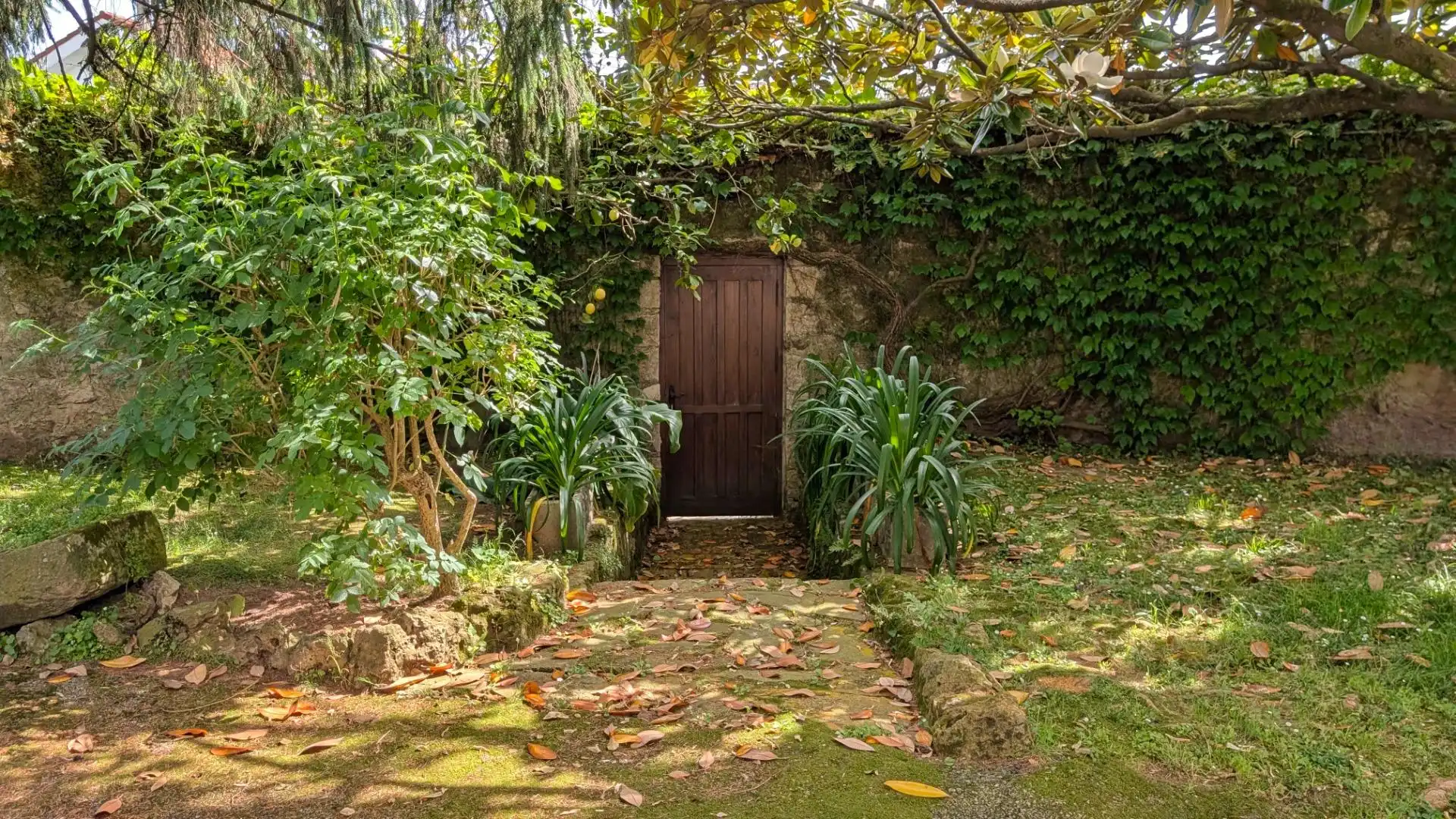 Garden of Houses for sale in Camargo  with Heating