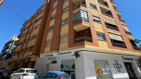 Foto 2 de Piso en venta en Avenida de Abril - 9 de Octubre, Sagunto / Sagunt
