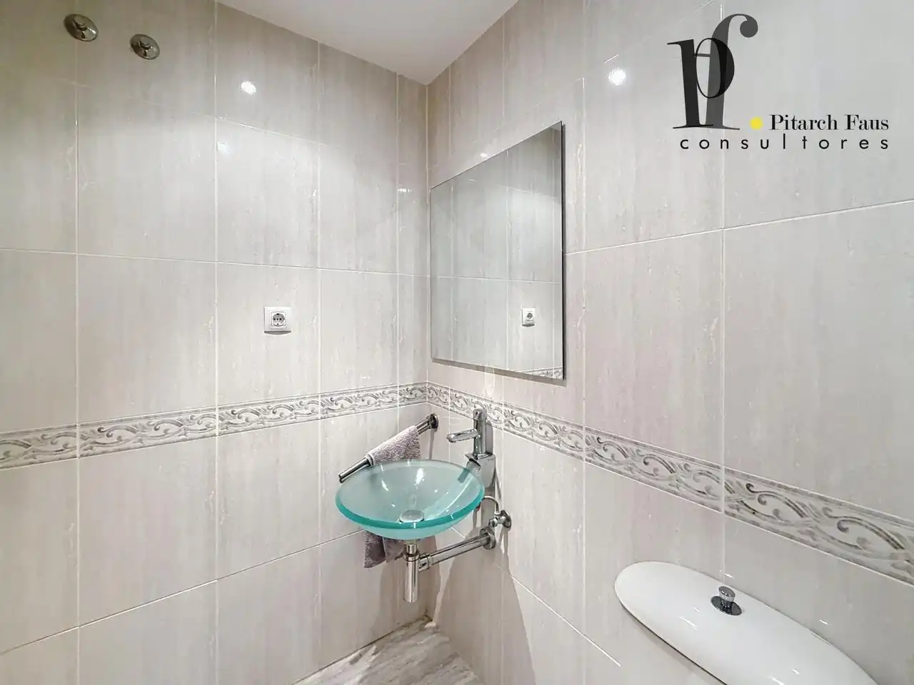 Baño de Piso en venta en Benissanó con Calefacción y Balcón