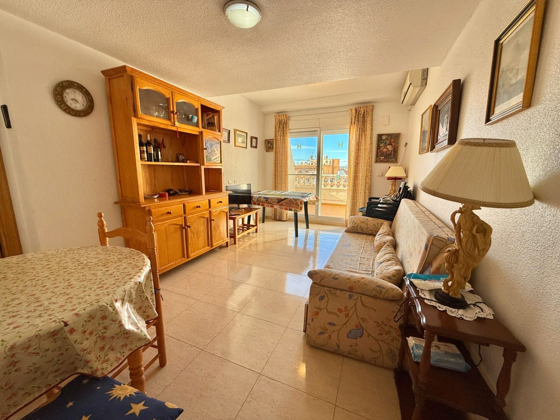 Living room of Flat for sale in Torrevieja  with Furnished