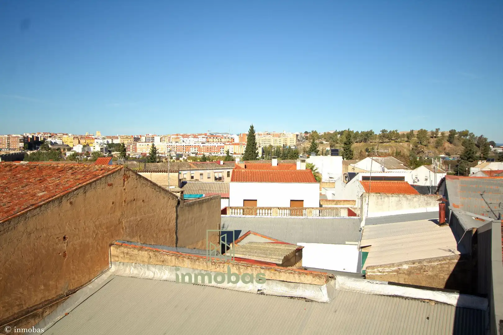 Vista exterior de Casa o xalet en venda en Badajoz amb Calefacció i Terrassa