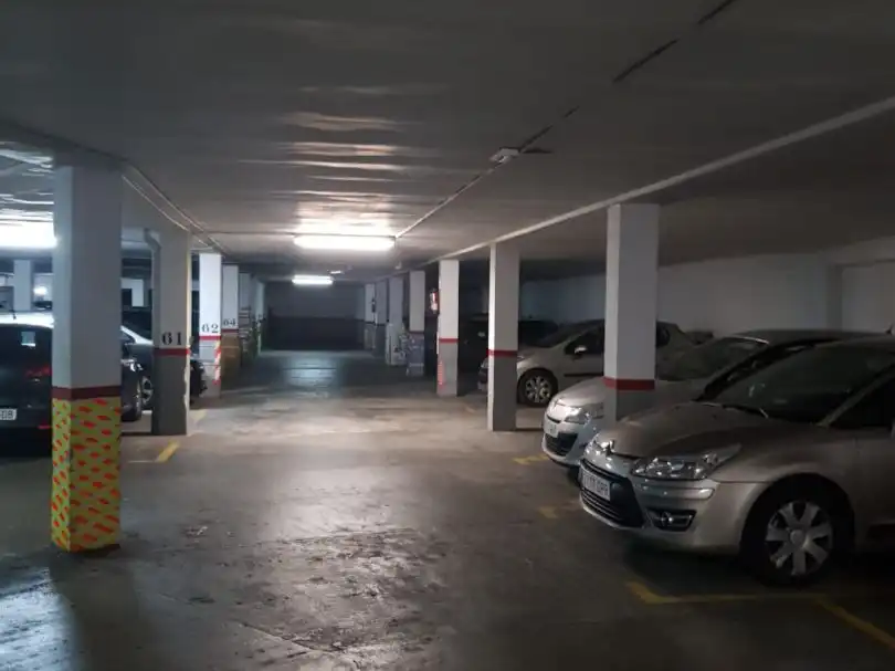 Parkplatz von Garage zur Miete in Valladolid