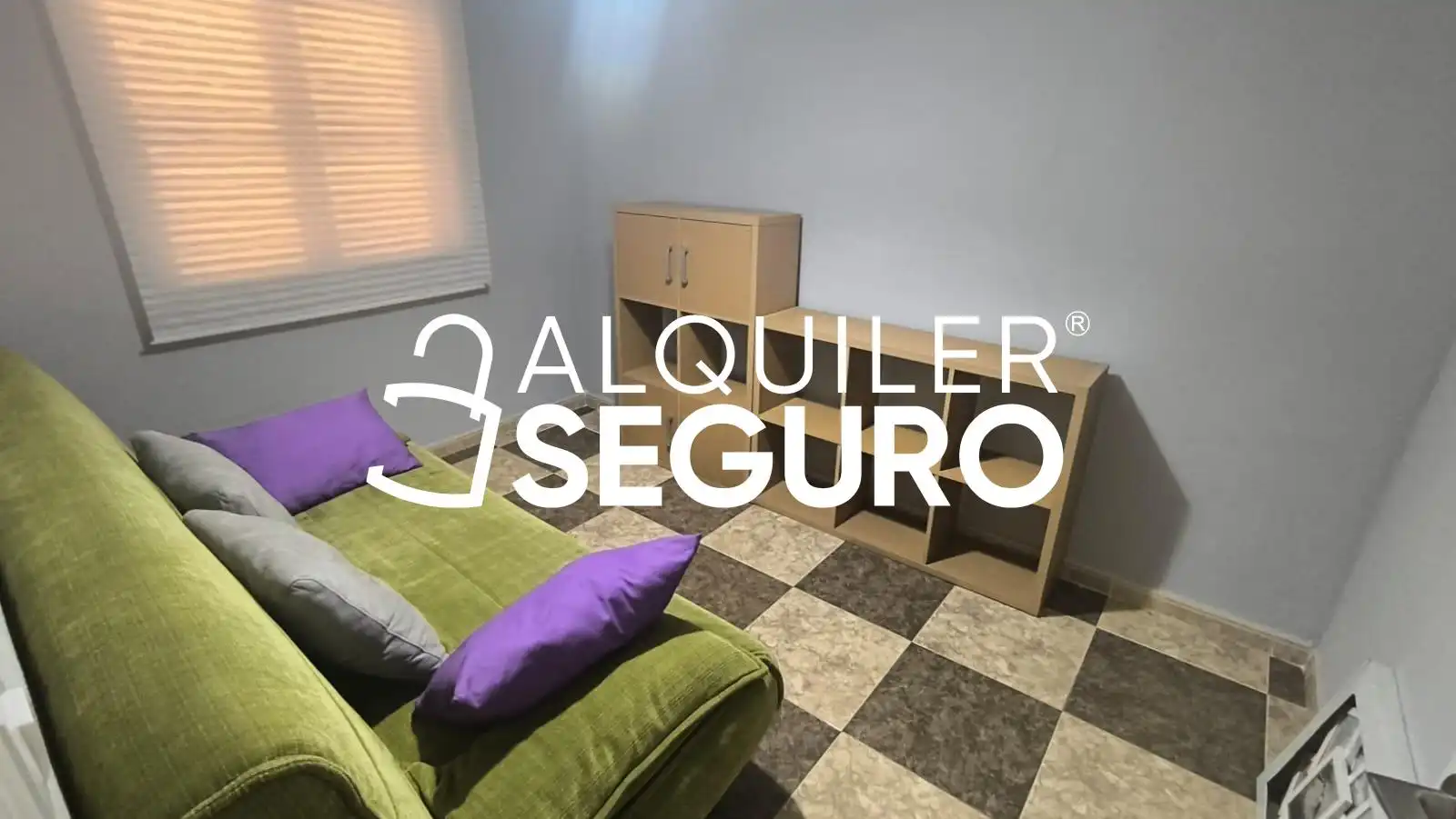 Schlafzimmer von Wohnung zur Miete in Sevilla mit Klimaanlage und Möbliert
