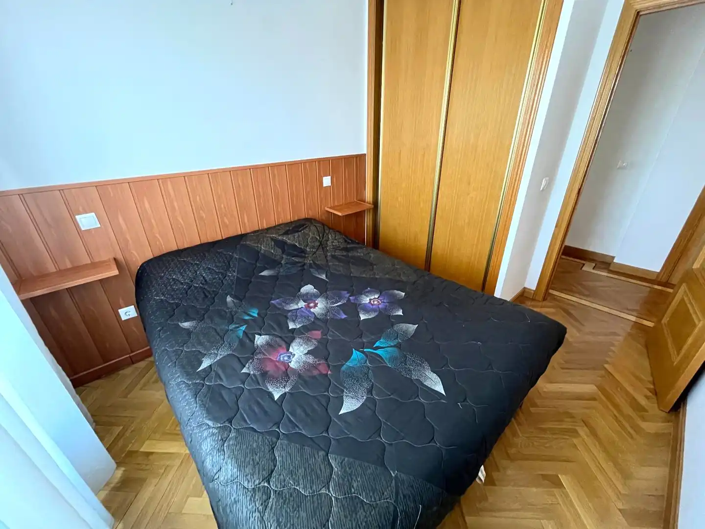 Bedroom of Flat for sale in Talavera de la Reina  with Air Conditioner, Heating and Parquet flooring