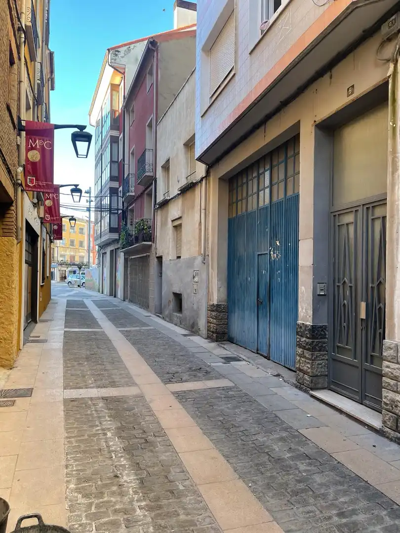 Local commercial à vendre à Calle Ángel Oliván, imagen 2