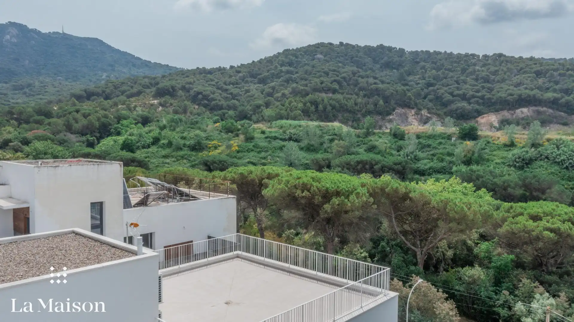 Terrassa de Casa o xalet en venda en Vilanova del Vallès amb Parquet, Terrassa i Piscina