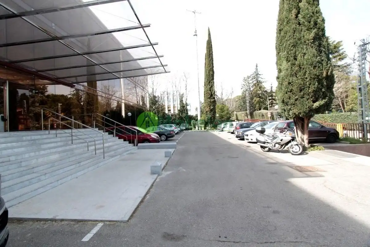 Office for rent in Marazuela - El Torreón