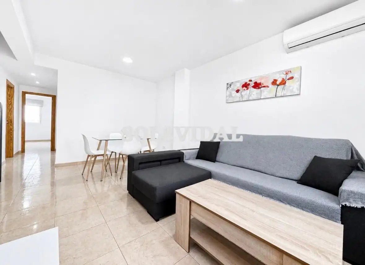 Sala d'estar de Àtic de lloguer en Almoradí amb Aire condicionat, Calefacció i Terrassa