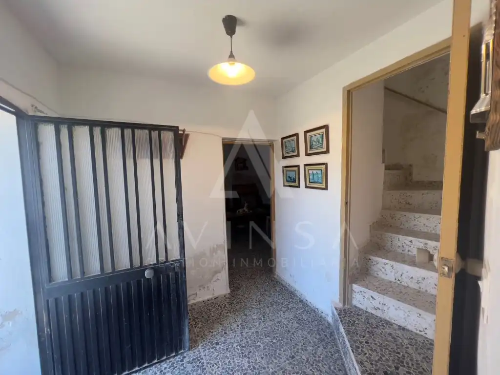 Houses for sale in N/A, Alhóndiga