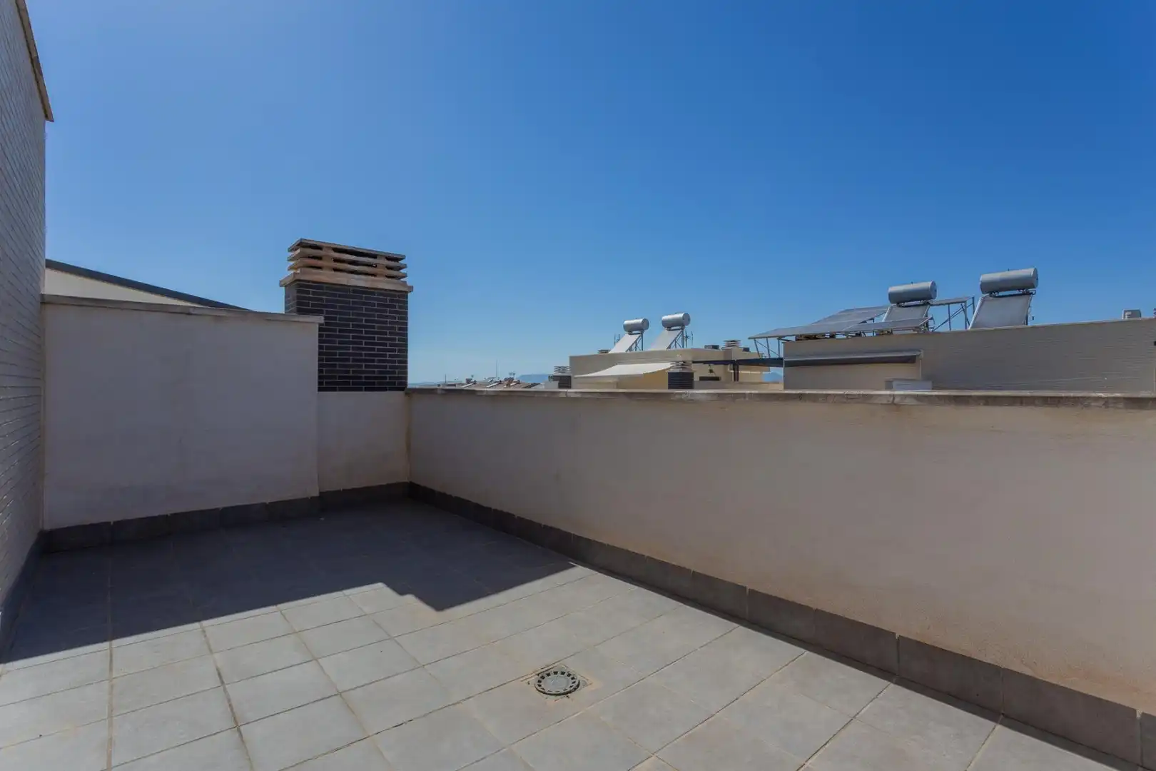 Terrassa de Casa adosada en venda en Churriana de la Vega amb Aire condicionat, Calefacció i Terrassa