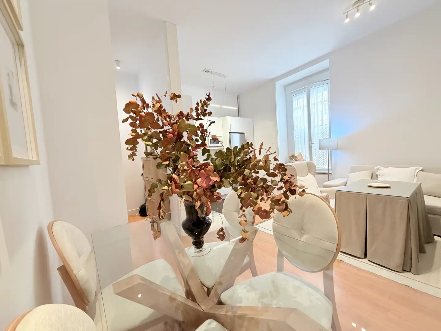 Dining room of Apartments for rent in Sevilla  with Air Conditioner, Heating and Parquet flooring