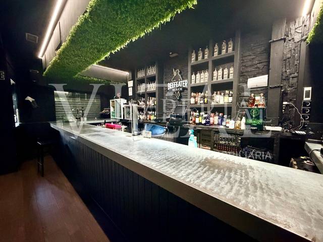 Local comercial en Venta en Paseo Federico García Lorca en Santa María de Benquerencia