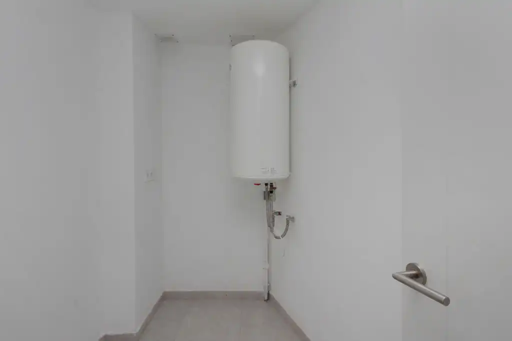 Badezimmer von Wohnung zum Verkauf in Badalona mit Parkett