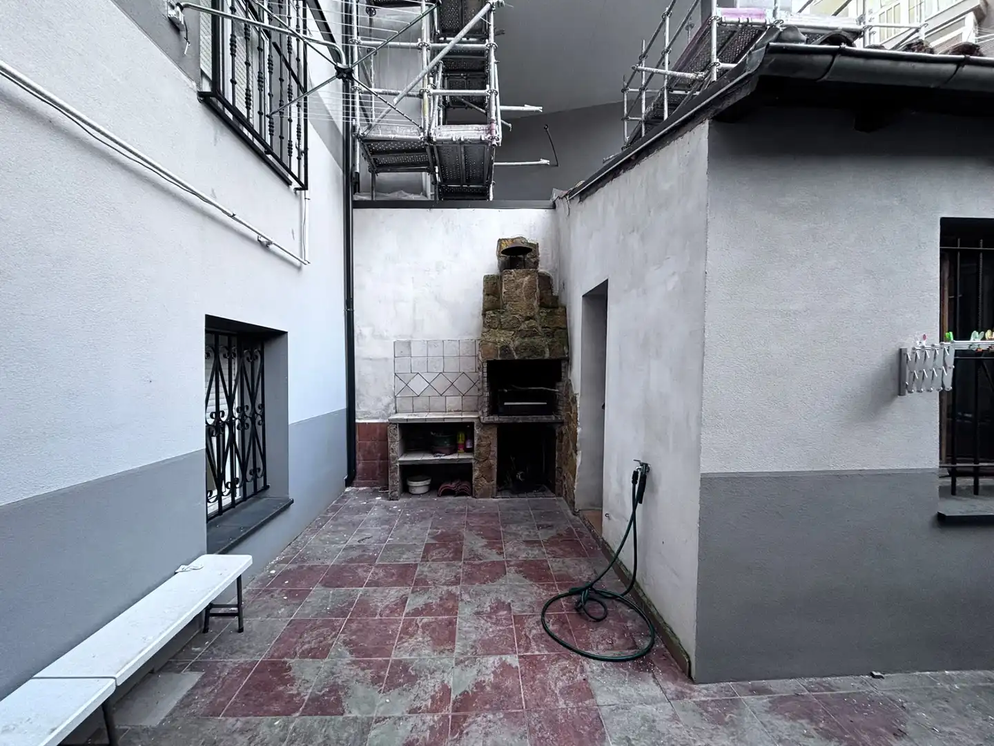 Casa adosada en venda en Burgos amb Calefacció i Traster