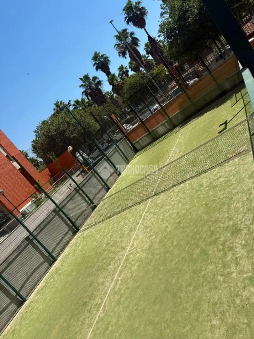 Vista exterior de Piso en venta en Sevilla