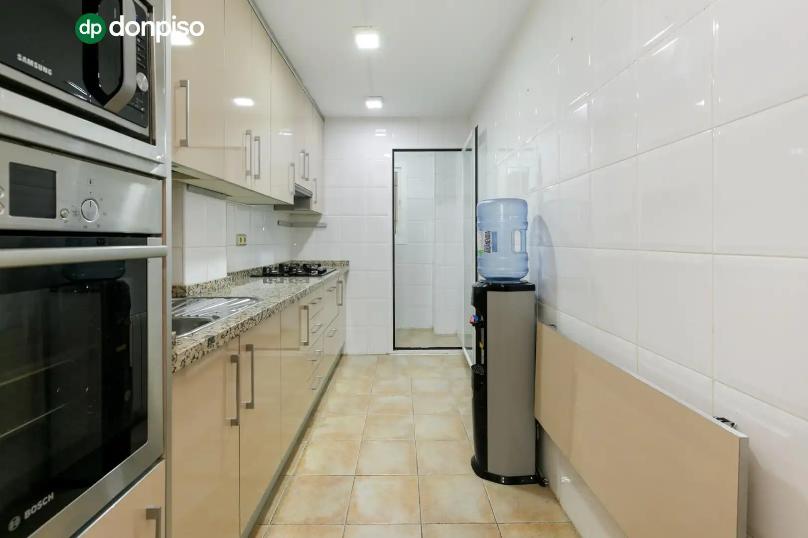 Kitchen of Flat for sale in Armilla  with Air Conditioner, Heating and Storage room