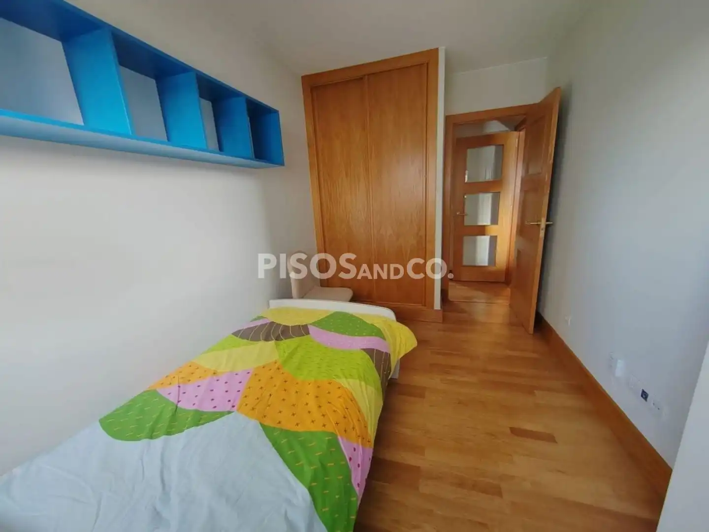 Habitación de Piso en venta en A Coruña Capital  con Calefacción, Trastero y Amueblado