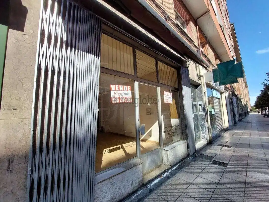 Local de alquiler en Oviedo 