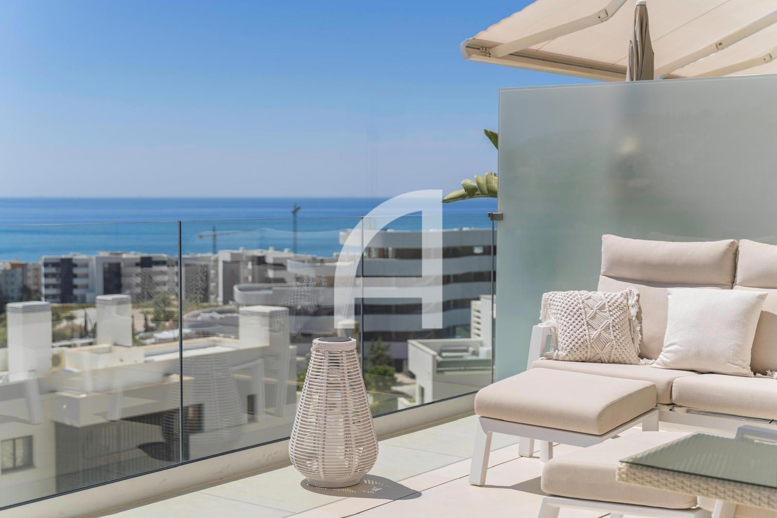 Terraza de Piso en venta en Fuengirola con Aire acondicionado, Calefacción y Terraza