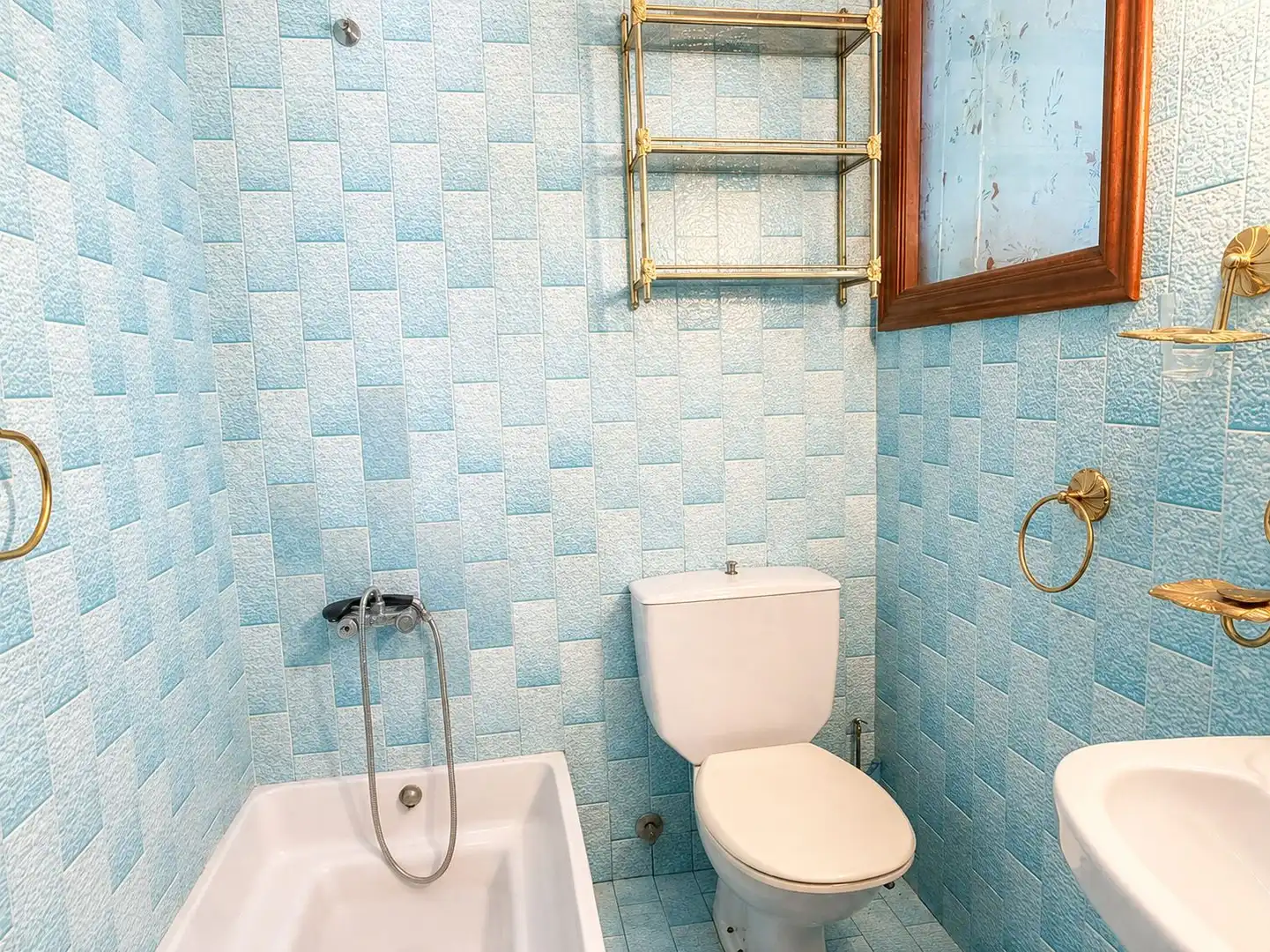 Bathroom of Houses for sale in Llíria  with Heating, Terrace and Swimming Pool