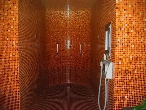 Bathroom of Buildings for sale in Serrejón