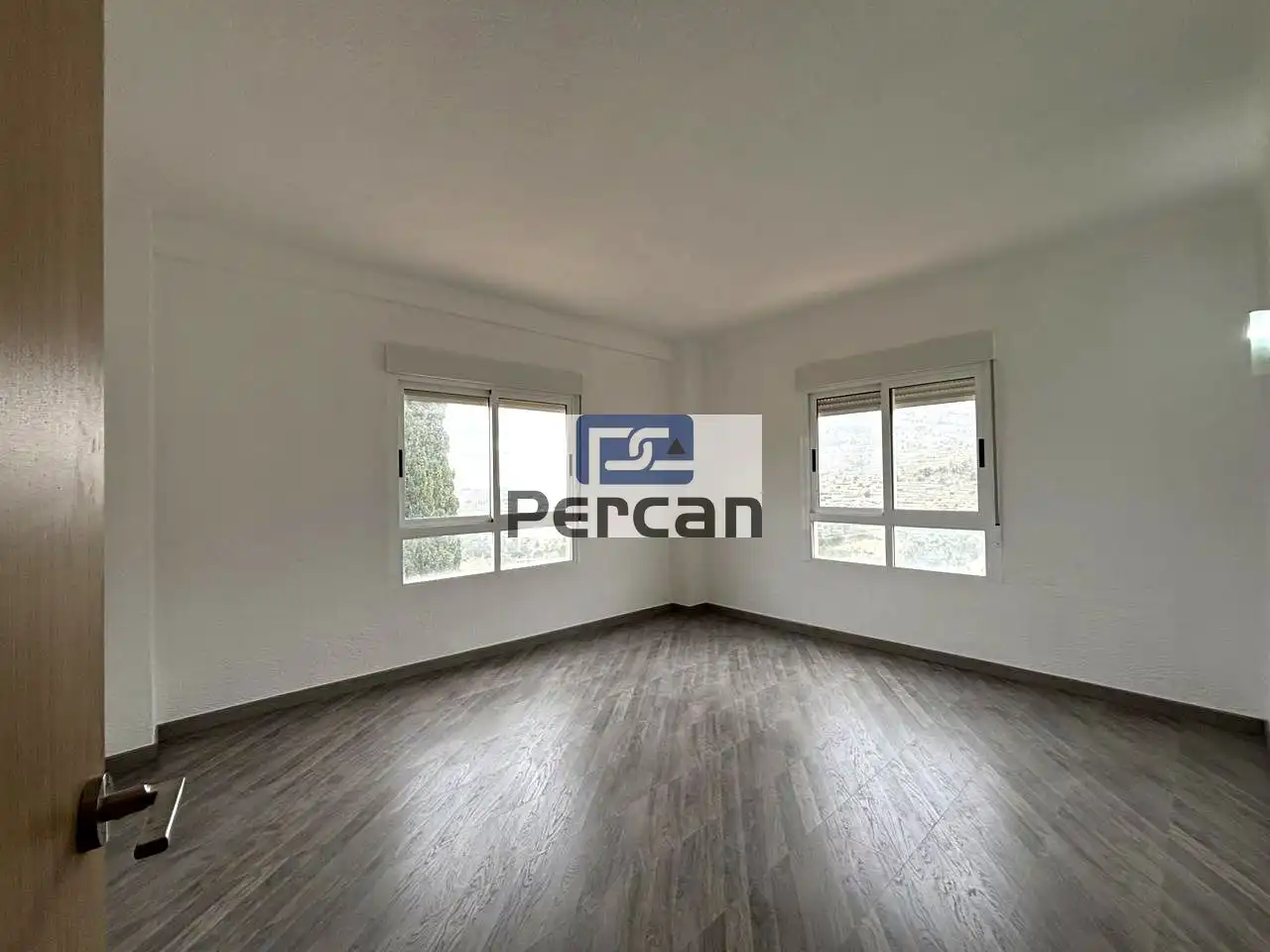 Casa rústica amb jardí de lloguer a Nuches, imagen 10