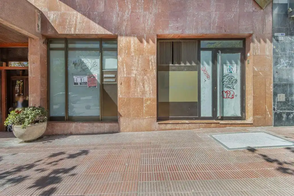 Gewerbefläche zur Miete in Avinguda de Balmes, imagen 3