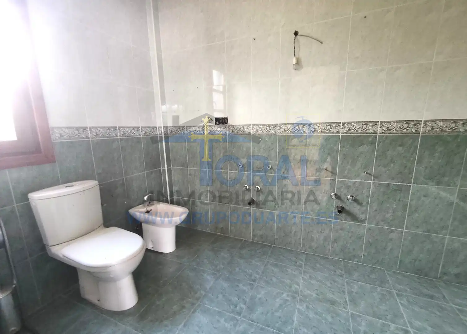 Bany de Casa o xalet en venda en Nava amb Jardí privat i Terrassa