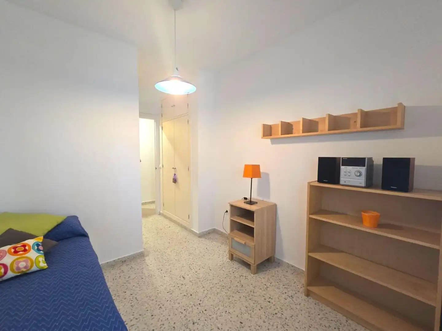 Dormitori de Planta baixa de lloguer en Jerez de la Frontera amb Aire condicionat, Terrassa i Moblat