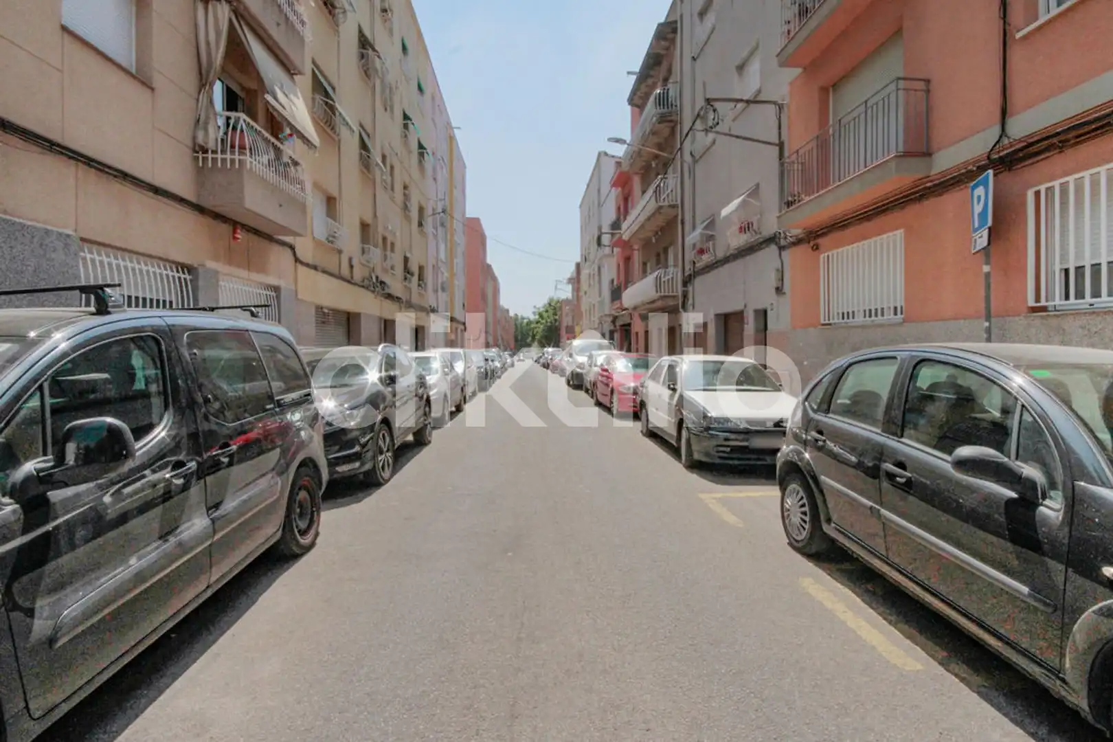 Außenansicht von Wohnung zum Verkauf in Sabadell mit Heizung