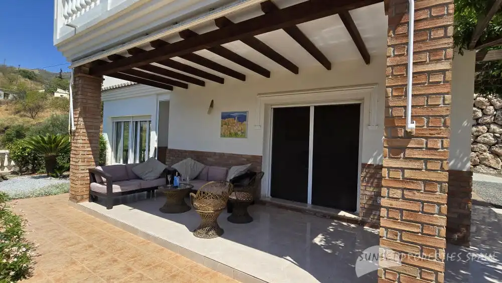 Terrace of Houses for sale in Cómpeta  with Air Conditioner, Private garden and Swimming Pool