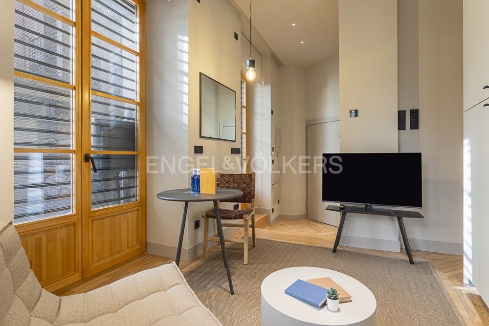 Living room of Apartment to rent in  Madrid Capital  with Air Conditioner, Heating and Furnished