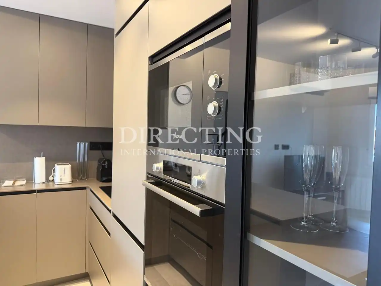 Kitchen of Attic for rent in Barrio de Salamanca
